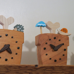 木製時計 【パーツ付き 植木鉢時計】 1枚目の画像