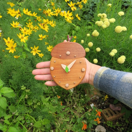 木製時計 『どんぐり末っ子ちびすけ』 掛け時計・置き時計 かぜまがり
