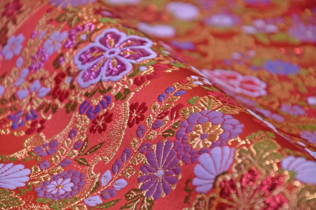 菊地様 見本画像 １～３枚目は御主人用、４～６枚目は本人様用 正統派古典 赤/白 菊柄/柄多め 上品 豪華 柄多め 華やか【通販可