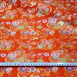 金色錦緞布料櫻花紅（朱紅色）在色子地上☆布料寬度約33公分x長度50公分☆可連續切割（6344C-2A2） 第4張的照片