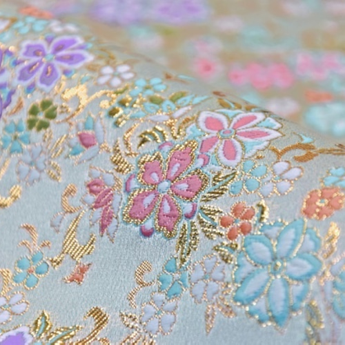 海外並行輸入正規品 花ざかり 生地 金襴 うす水色 連続 ☆生地幅約33cm×長さ50cm☆ 工芸品