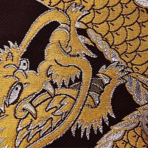 金襴 生地 布 金竜（龍）黒 ☆生地幅約33cm×長さ50cm☆ 連続