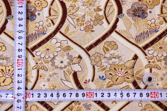 金色的米色絲帶狀的絲帶和米色的花（棕色）☆織物寬度約33厘米×長度50厘米☆可以連續切割（6549C-30H6） 第2張的照片