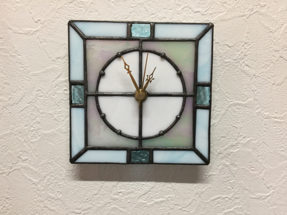 ステンドグラス壁掛け時計☆彡パステルブルー 2枚目の画像
