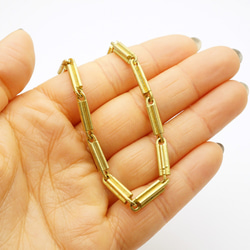 變形的鏈條鏈由黃銅製成，長度為50厘米黃銅鏈 第4張的照片