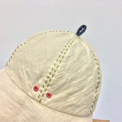 ちくちく刺繍糸　　陽射しをよける帽子　　 2枚目の画像