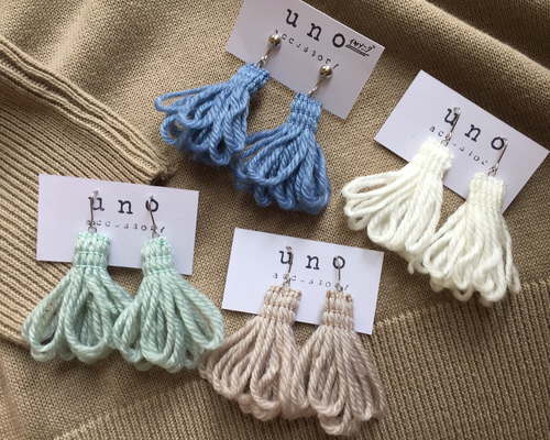 取引中　【sale】2way*ビンテージなカラフルなタッセルのピアス/イヤリング タッセルもりもりカラフルピアス | iichi 日々の暮らしを