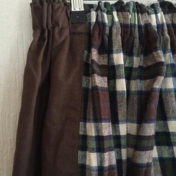 リネン＋表起毛素材のウエストゴム　パッチスカート　Ｍ～Ｌ 3枚目の画像