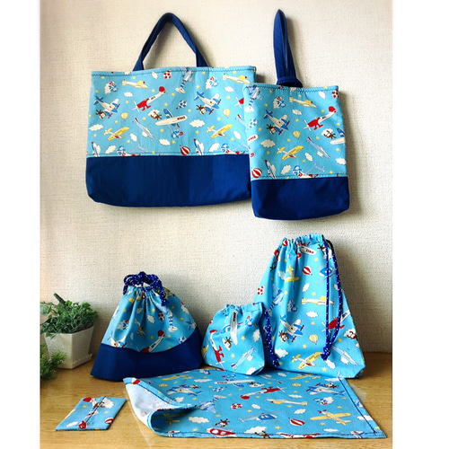 レッスンバッグ 上履き入れ　コップ袋　お弁当袋　ランチョンマット✖️2 レッスンバッグ 上履き入れ コップ袋 お弁当袋 ランチョンマット