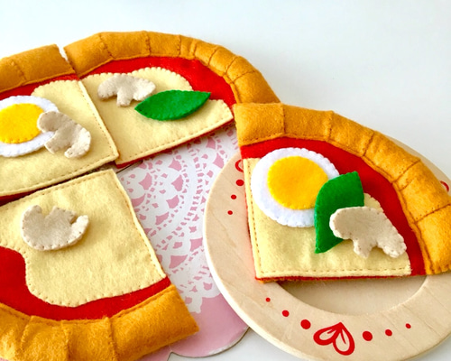 送料無料】フェルトのピザ/おままごと/プレゼントにも/フェルト