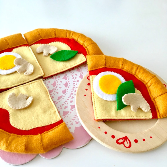 送料無料】フェルトのピザ/おままごと/プレゼントにも/フェルト
