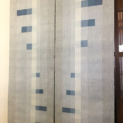 《送料無料》手織り暖簾 窓デザインシリーズ 本藍染め Ｎ-００６ 3枚目の画像