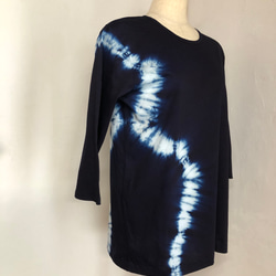 本藍染め　綿ニットTシャツ　７分袖（Ｆ）T-003 1枚目の画像