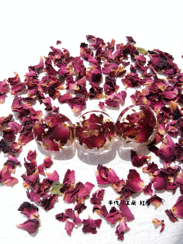 ローズポプリのヘアバレッタ ヘアクリップ ヘアアクセサリー 薔薇 ドライフラワー 1枚目の画像