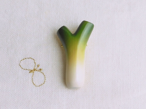 おネギのブローチ【ラッピング付】 Brooch of Japanese leek 1枚目の画像