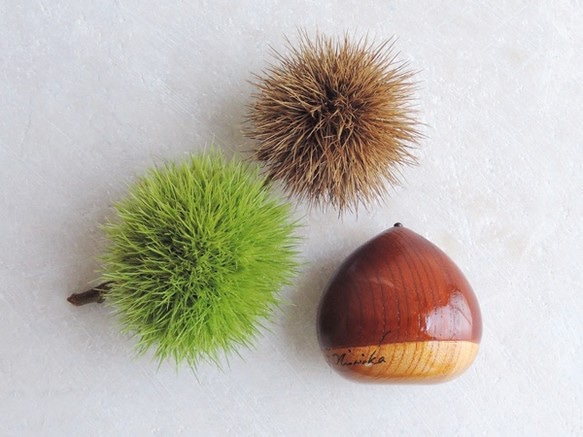 けやきの栗  wooden chestnut 3枚目の画像