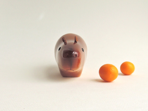 カピバラ （木・動物・置物） Capybara / wooden animal / figurine 4枚目の画像