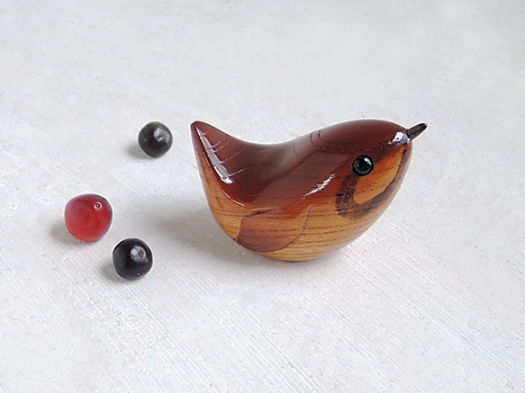 ミソサザイ （木・鳥・動物・置物） wren / wooden bird / animal 3枚目の画像