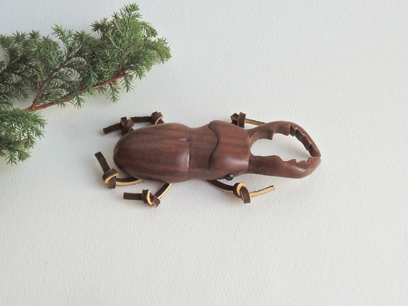 ミヤマクワガタ (★台付き)   Mountain Stag Beetle / wood crafts 3枚目の画像