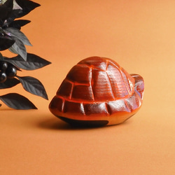 甲羅に引っ込んだカメ (★台付き)  tortoise / wood animal 5枚目の画像