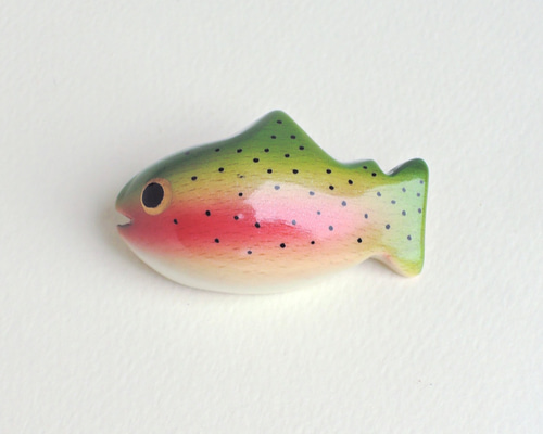 ニジマスのブローチ Brooch of rainbow trout ブローチ 工房西岡