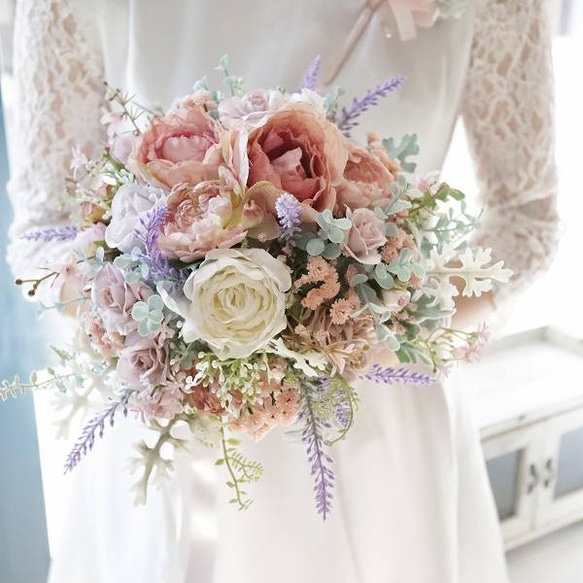 柔らかアンティークカラー　クラッチブーケ　ブトニア付　前撮り　撮影　パーティ　178 3枚目の画像