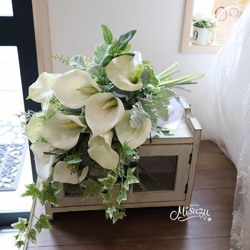misuzu* 洗練カラーのロングステムブーケ 正統派 挙式 チャペル ブーケ