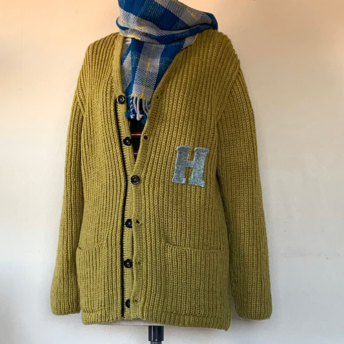 スクールレタードカーディガン（マスタード） カーディガン Hook