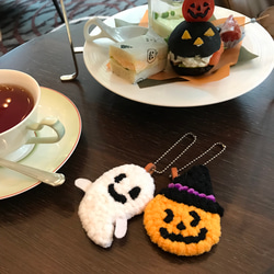 ペアが可愛い！ラグラグで癒し系のハロウィンチャーム　ジャックオーランタン&オバケ　バッグチャームやペンダントにも 8枚目の画像