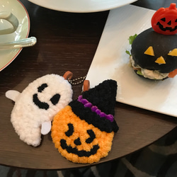 ペアが可愛い！ラグラグで癒し系のハロウィンチャーム　ジャックオーランタン&オバケ　バッグチャームやペンダントにも 9枚目の画像