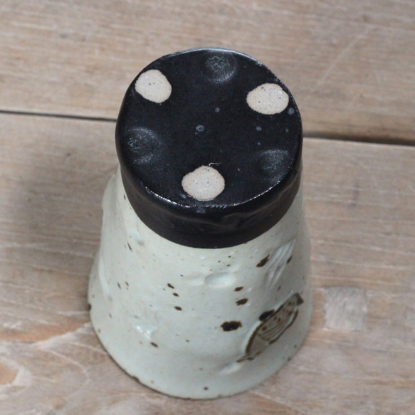 【黒点ビアマグ】ｂ8   美濃焼 陶芸 ビール 素敵 プレゼント 磁器 手作り 贈り物 結婚祝い お正月 クリスマス 6枚目の画像