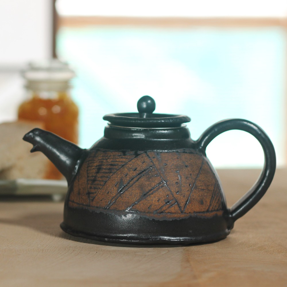 【黒釉ポット】P12 和食器 陶芸 美濃焼 結婚祝い お祝い 父の日 母の日 陶器 手作り お茶 モダン 素敵