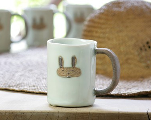 コーヒーカップ ウサギ９ Amazon.co.jp: ちいかわ マグカップ うさぎ 陶磁器 耐熱 耐冷