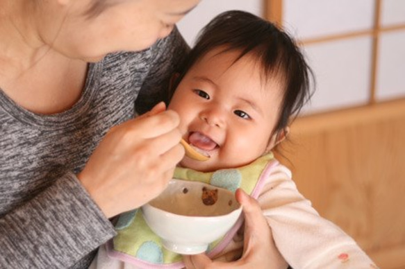 【子供の食器ご飯茶碗 くま】KO7 おしゃれ 出産祝い 内祝い 可愛い 食い初め 誕生日 プレゼント 孫 お友達 陶芸 3枚目の画像