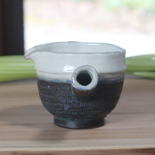 粉引き＋黒持ち手付き片口】K13 和食器 陶芸 美濃焼 ドッレシング 