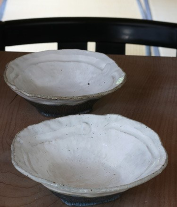 【粉引き 鉢中】ｈ11　煮物 盛り鉢 取り鉢 おしゃれ 素敵 かわいい 美味しい 結婚祝い 陶芸 2枚目の画像