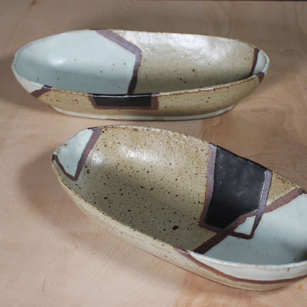 【塗り分け 小判鉢】ｈ50　和食器 陶芸 美濃焼 盛り鉢 煮物 取り鉢 サラダ 結婚祝い プレゼント 素敵 陶器 手作り