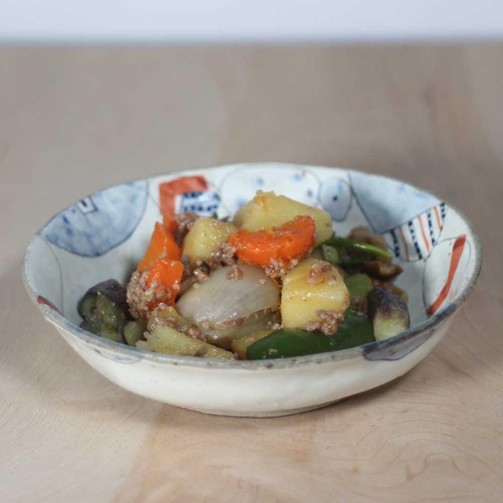 【粉引き赤絵付き鉢大】ｈ78　煮物 盛り鉢 取り鉢 おしゃれ 素敵 かわいい 美味しい 結婚祝い 陶芸