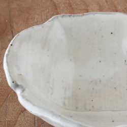 【粉引き張り合わせ小鉢】ｈ81　煮物 盛り鉢 取り鉢 おしゃれ 素敵 かわいい 美味しい 結婚祝い 陶芸 6枚目の画像
