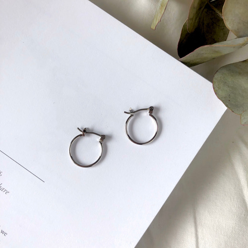 高品質 純チタンポスト 15mm シルバーフープピアス ピアス（フープ