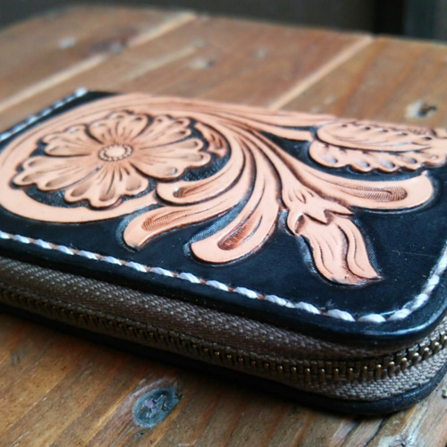 SAAD ラウンドファスナー カービング コンパクト ウォレット コインケース SAAD ラウンドファスナー カービング コンパクト ウォレット