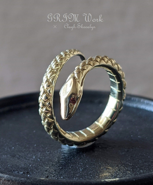 【オーダー制作専用】Snake　Ring　～GRIM Works～　/真鍮製（Brass） 3枚目の画像
