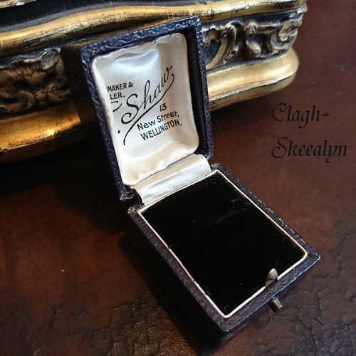 ENGLAND antique】イギリスアンティーク/ リングケース/No.1 ENGLAND antique】イギリスアンティーク/ リングケース/No.1