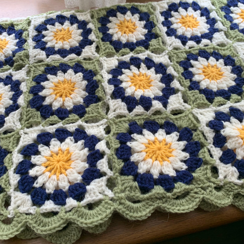 ☆♪デイジーモチーフのミニブランケット その他インテリア雑貨 ru