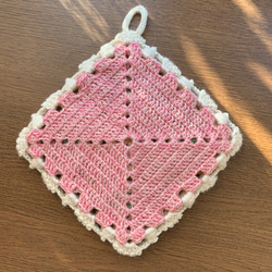 ☆♪バラモチーフのポットホルダー(桃) 2枚目の画像