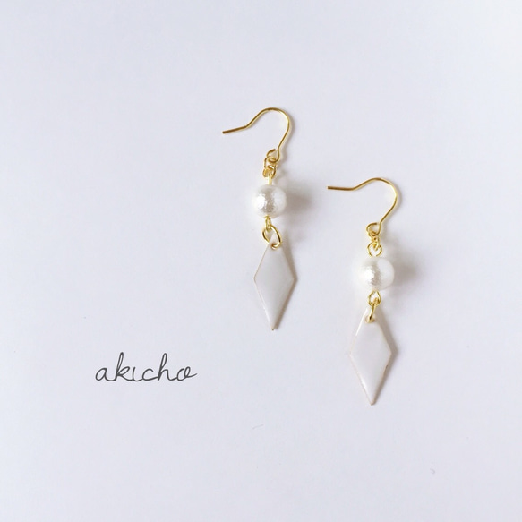 コットンパール♢﻿ピアス white 1枚目の画像