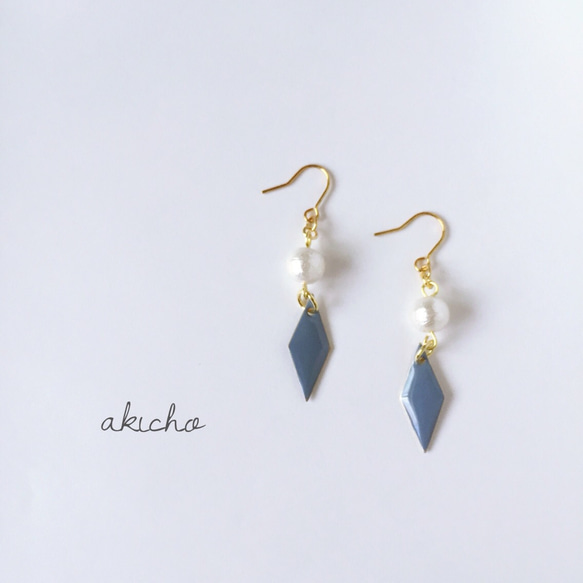 コットンパール♢﻿ピアス blue 1枚目の画像