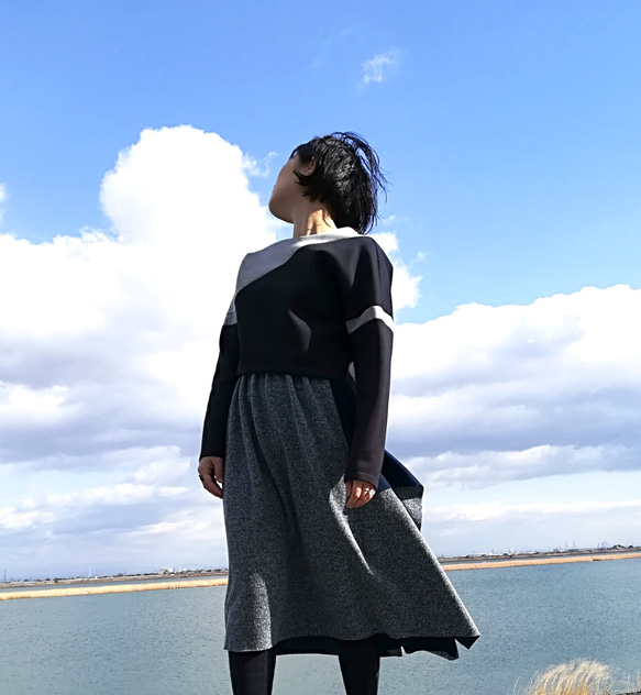 asymmetry bi-color bonding tops  Navy 3枚目の画像