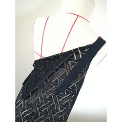 geometric lace asymmetry dress navy 10枚目の画像