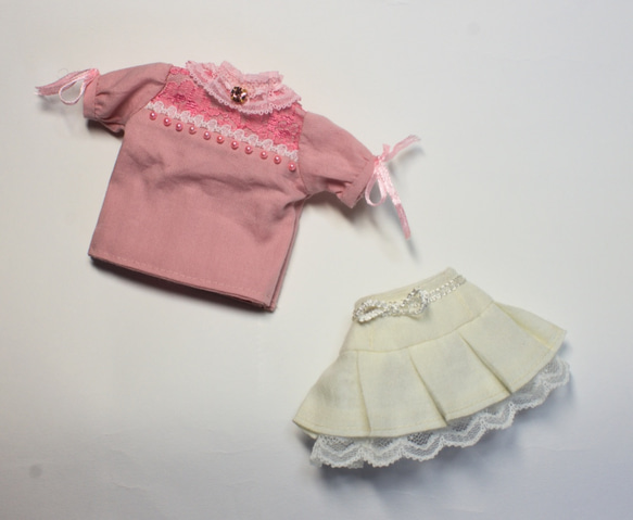 ブライスアウトフィット  2点セット   ピンクXホワイトが春らしいお洋服 2枚目の画像
